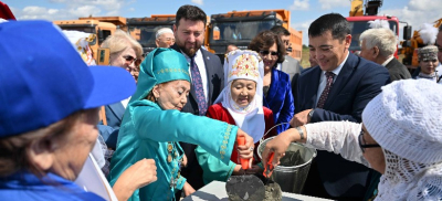Семейде Маңғыстау облысы сыйға тартқан Достық үйінің құрылысын бастады
