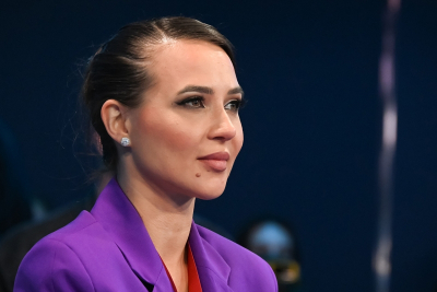 Дело против блогера Лерчек приостановили: суд отменил домашний арест