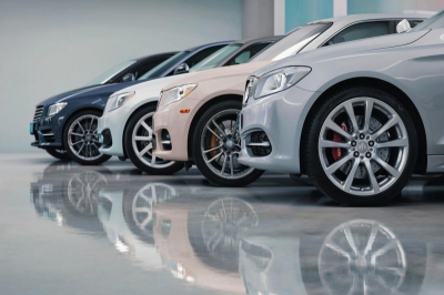 Привыкание к ценам, скидки и старые запасы: что разгонит авторынок в марте