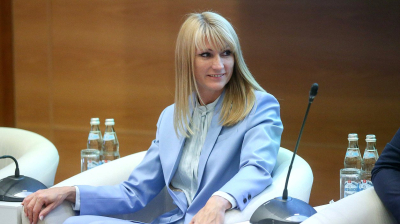 Депутат Журова: Ушаков мог жестко отказать Франции в крайнем случае