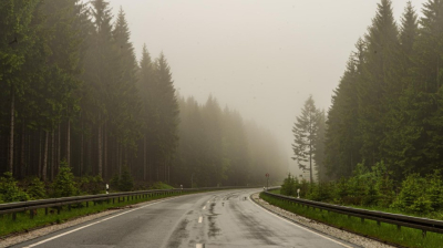 ​​​​​​​В Казахстане из-за тумана закрыты два участка трасс республиканского значения