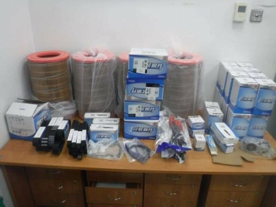 В татарстанском аэропорту задержали мужчину с 63 кг автодеталей
