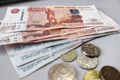 Эксперт: в мае не будет социальных выплат - подробности