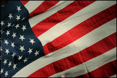 Азаров: США продолжают придерживаться стратегии ослабления России